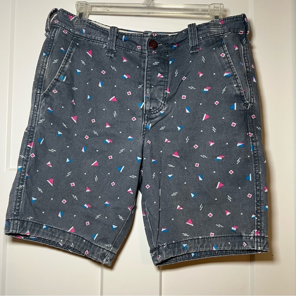 HOLLISTER Mens Retro Geometric Gray Pattern Chino Shorts Size 30